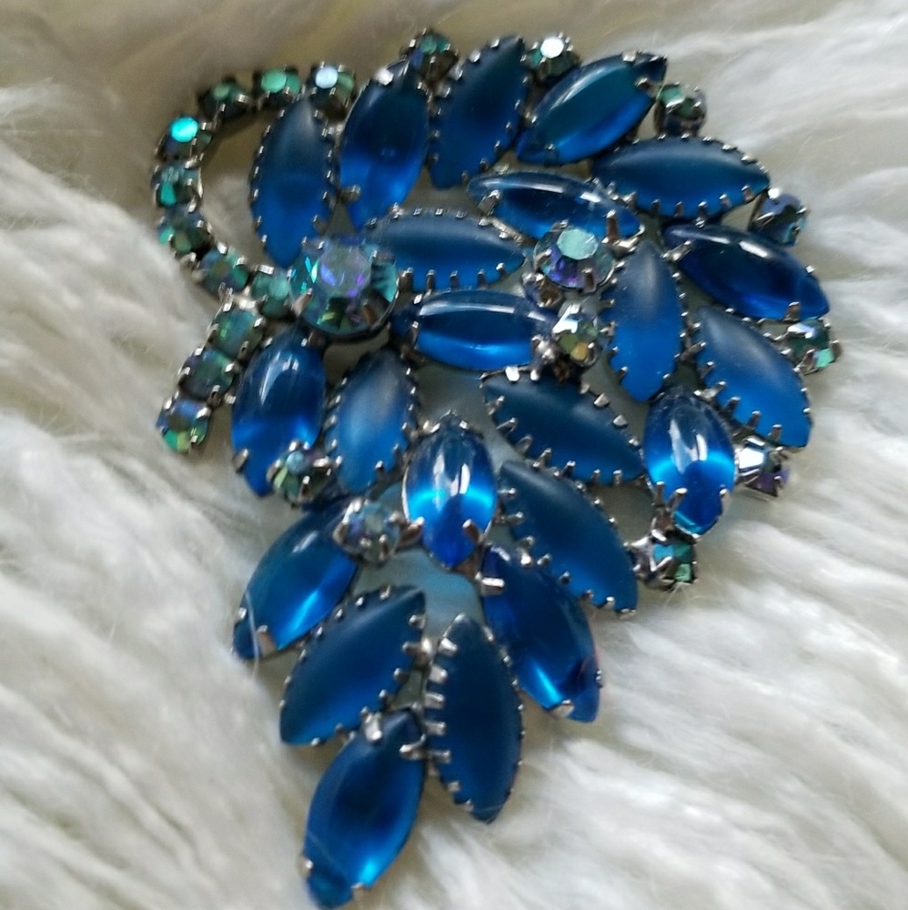 Vintage Blue and Silver Tone Brooch